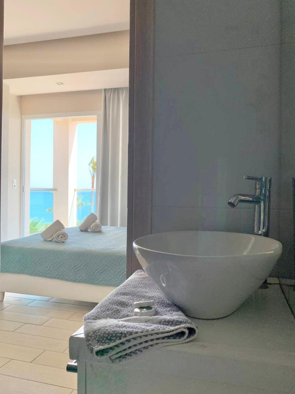 Saradari Beach Hotel - Adults Only Херсонисос Стая снимка